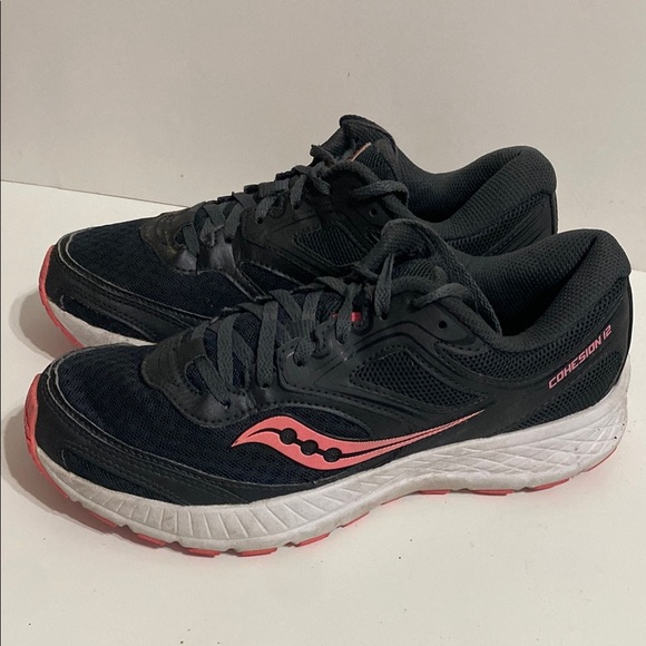Saucony Women's Black and Pink Running Shoes Size 7.5 - Picture 1 of 9